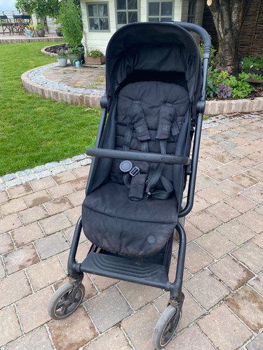 Black cybex pram - black,