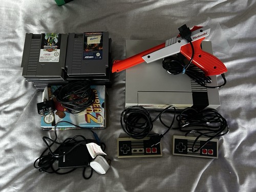 Nintendo nes console and game - nes,