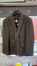 Lovely jacket size 42r new