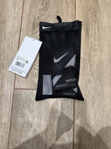 Brand new nike gk - **,