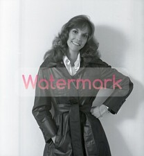 Hi-Res KAREN CARPENTER Leather