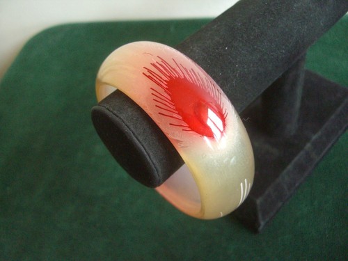 Lucite bangle stingray - bangle,