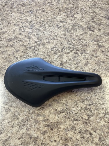 Fizik argo terra saddle - x5,