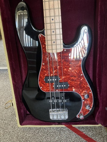 Squier afinety bass - squier, p