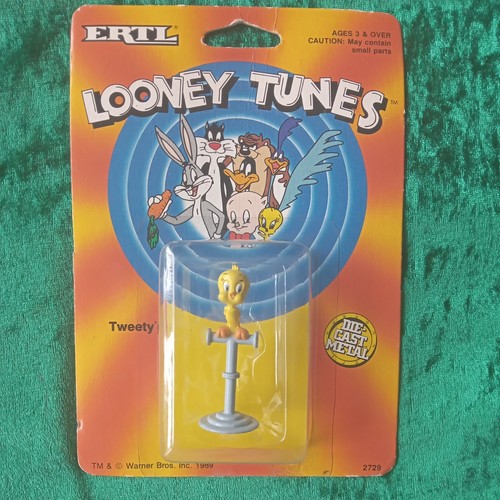 Collectable looney tunes - looney,