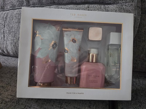 Ted baker pause for pamper - ted,