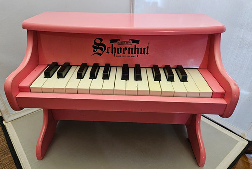 Schoenhut miniature piano - schoenhut, all