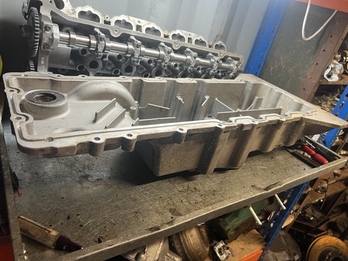 Aston martin v12 engine oil - martin,