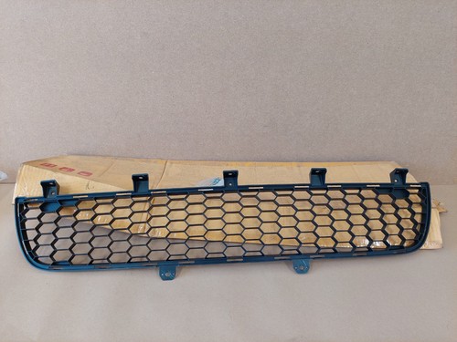 Mitsubishi l200 front bumper - mitsubishi,