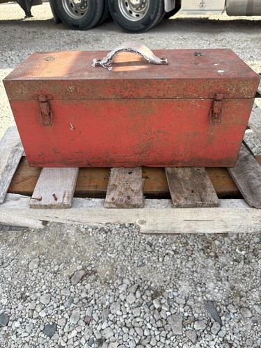 Vintage snap tool box - vintage,