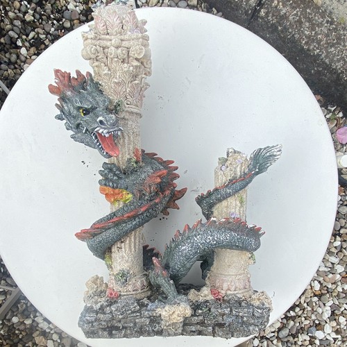 Dragon figurine fish tank - dragon,