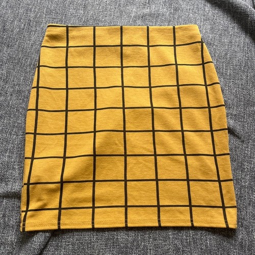 New look yellow and black - look,