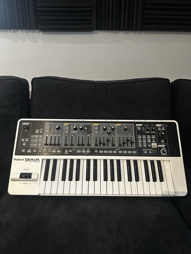 Roland gaia keyboard - roland,