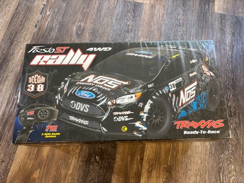 Ultra rare traxxas - rare*, limited