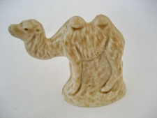 Wade Whimsie Premiums, Red