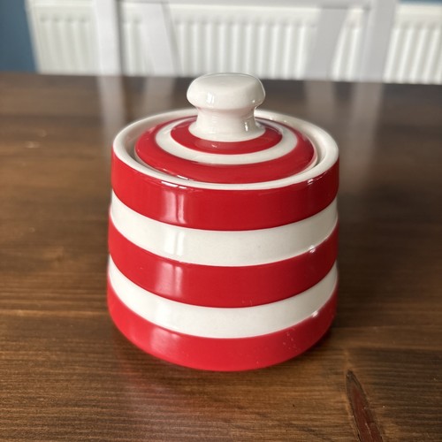 Green cornishware red - t, g