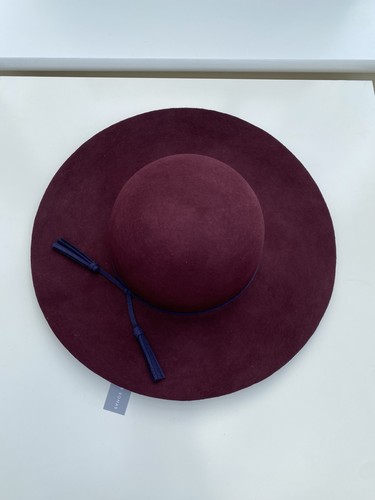 Bnwt oliver bonas - bnwt, plum