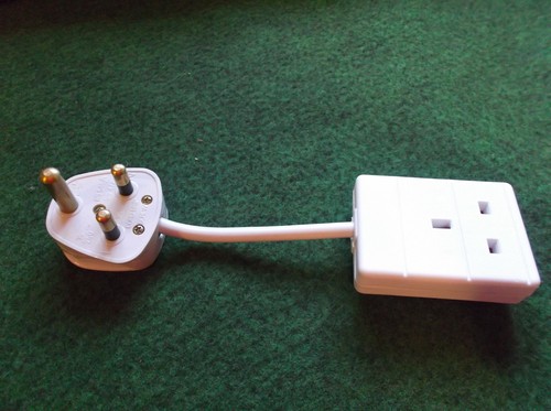 15a round pin plug - round, to