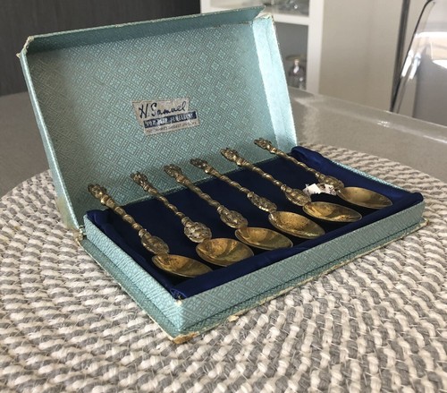 Set brass antique apostle - of,