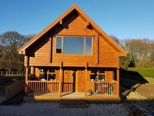 3 Bed/2 Storey Log Home