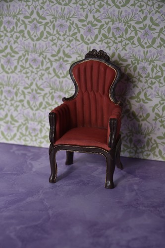 Dolls house victorian - dolls,
