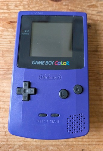 Nintendo game boy - nintendo, colour