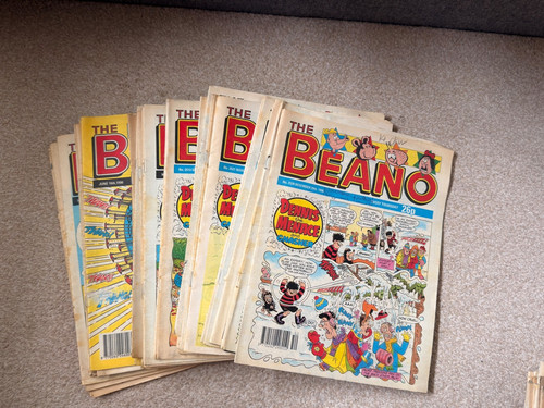Beano comics job - beano, lot