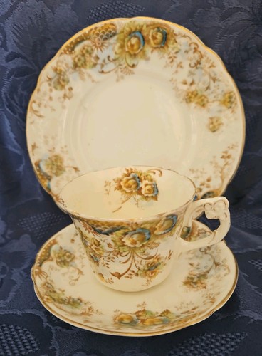 Stunning antique trio bone - antique,