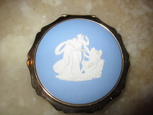 Vintage stratton blue wedgwood - blue,