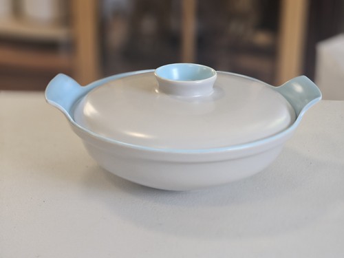 Poole pottery twin tone tureen - pottery,