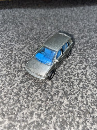 Matchbox 1990 nissan prairie - matchbox,