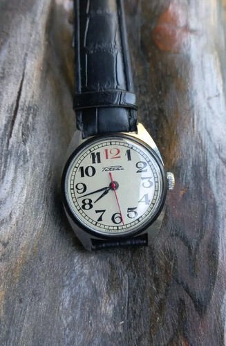 1970 vintage russian raketa - vintage,