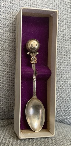 Vintage queen elizabeth - vintage, ii