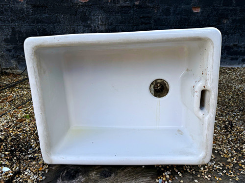 Genuine vintage heavy fireclay