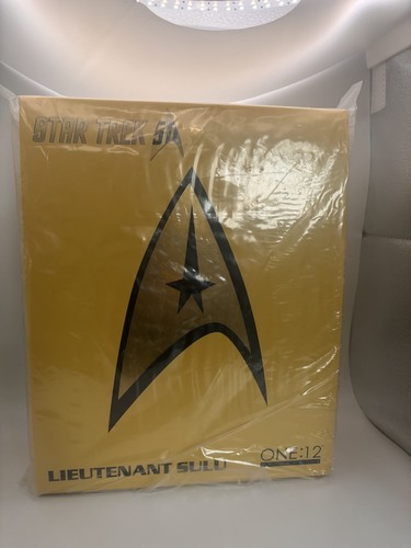 Mezco one collective - one:12,
