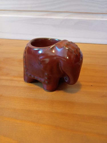 Elephant tea candle holder - tea,