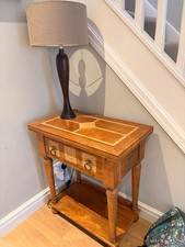 Console table, lamp/hall