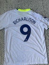 Richarlison Number "9"