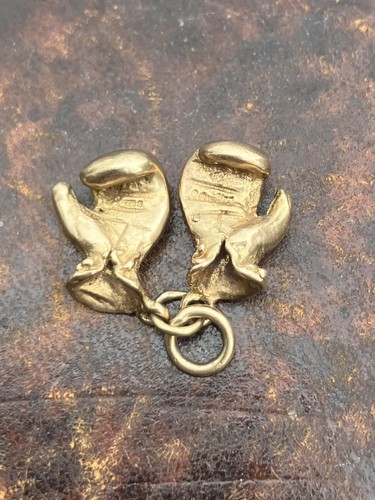 Boxing glove charm yellow - charm.,