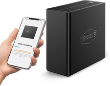 4‑Bay SSD NAS Server with