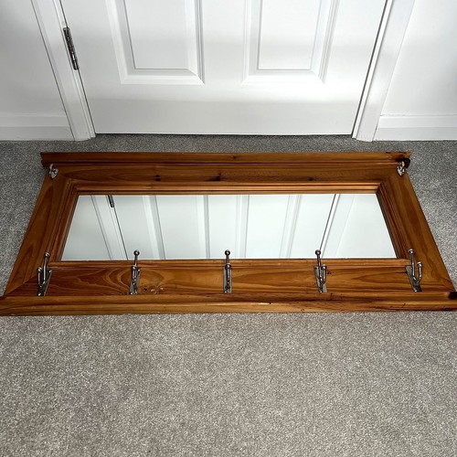 Gallery pub mirror - mirror, finish