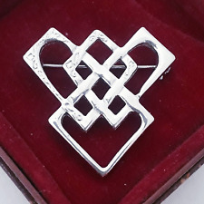 VINTAGE SIGNED SCOTLAND CJ CELTIC ETERNITY LOVE PLAID KNOT SCOTTISH PIN BROOCH