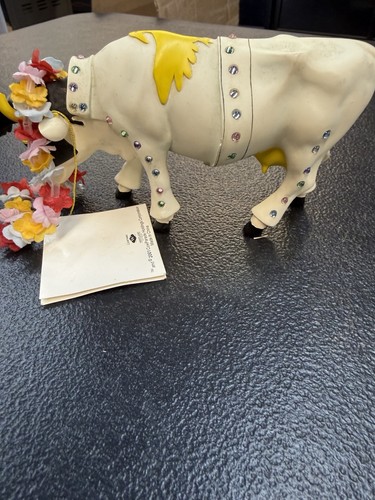 Cow parade rock - cow,
