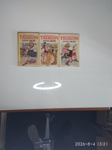 Trebizon paperbacks bundle - trebizon,