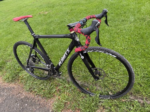 Planet pro carbon - x,