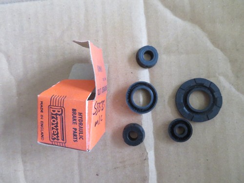 Triumph 2000 mk1 brake master - 2000,