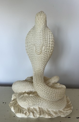 Large white king - large,