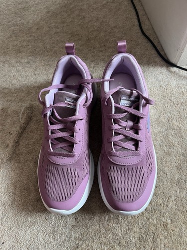 Sketchers size 5 - size, 3.5
