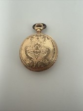 American Waltham Pocket Watch Co. 14K Solid Gold. (not Working).