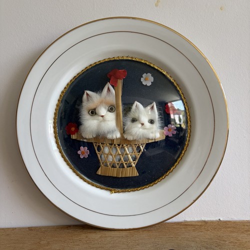 Vintage diorama plate - vintage,